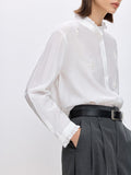 2026 Spring New Simple French Pearl Nails Beads Side Hanging Temperament Commuting White Shirt Woman