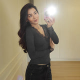 2026 Spring New V-Neck Solid-Color T-Shirt Lace Lace Lace Lace To Receive Waist-Cuff Umbilly Tops
