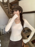 White V-Neck Shoulder Long-Sleeved T-Shirt 2026 Autumn New Bottoming Shirt Inside The Slim Atmosphere Of The Woman