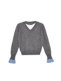 Grey V-Necked Two Long-Sleeved Knitted Sweaters For Women's Autumn And Winter Wears A Short Skirt To Repair Their Bodys