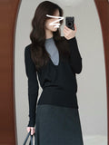 Black And Gray Two Knitted Shirt Women 2025 Early Autumn New Design Feeling Autumn And Winter Han Line Wearing A Chic Top