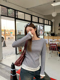 Beautiful Fake Two Lace Splicing Hem Long-Sleeved T-Shirt Girl Spring Folds To Pick Up Thin Inside The Top