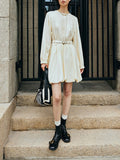 2026 Spring New French Dredging Temperament Into The Shoulder Lantern Sleeve Belt Form Fluffy Dress Dress Dress Woman