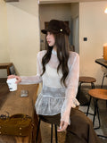 White High-Necked Long-Sleeved Hoodie T-Shirt Spliced Hem Autumn T-Shirt With Loose Folded Clothed Woman