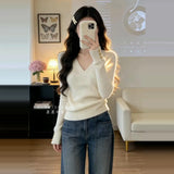 French High-End Gray V-Neck Sweater Women's Autumn And Winter 2025 New Can Be Worn Inside And Inside The Knitted Top