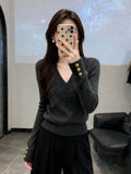 French High-End Gray V-Neck Sweater Women's Autumn And Winter 2025 New Can Be Worn Inside And Inside The Knitted Top