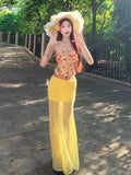 Seaside Holiday Hottie Suit Women Summer Flowers Tsets Tsets Wearing Yellow Mesh Yarn Hips Half-Dress Two-Piece Cover