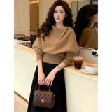 Lazy Feeling Irregularly Collared Gray Knitted Jersey Woman 2025 Winter Unique Beautiful Light Temperament Thicken Sweater