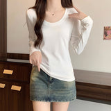 White Flower Gray Cotton Large U Collar Long-Sleeved T-Shirt Design Dew Collar Elasticity To Put On The Bottom Of The Coat