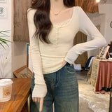 French Fake Two Broken Lace Long-Sleeved T-Shirt Design Square Collar Collar Collar In Autumn And Winter On The Bottom Shirt Top